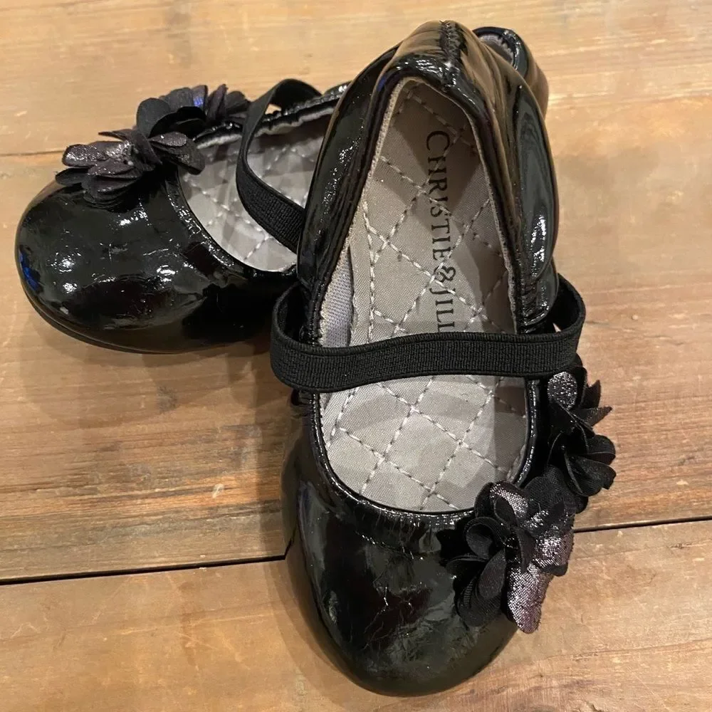 Christie and Jill Dress Shoe Shiny Black Patent Leather Floral Jeweled Size 5
